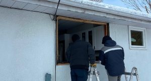 <h3>Professional installation by certified window installers</h3>