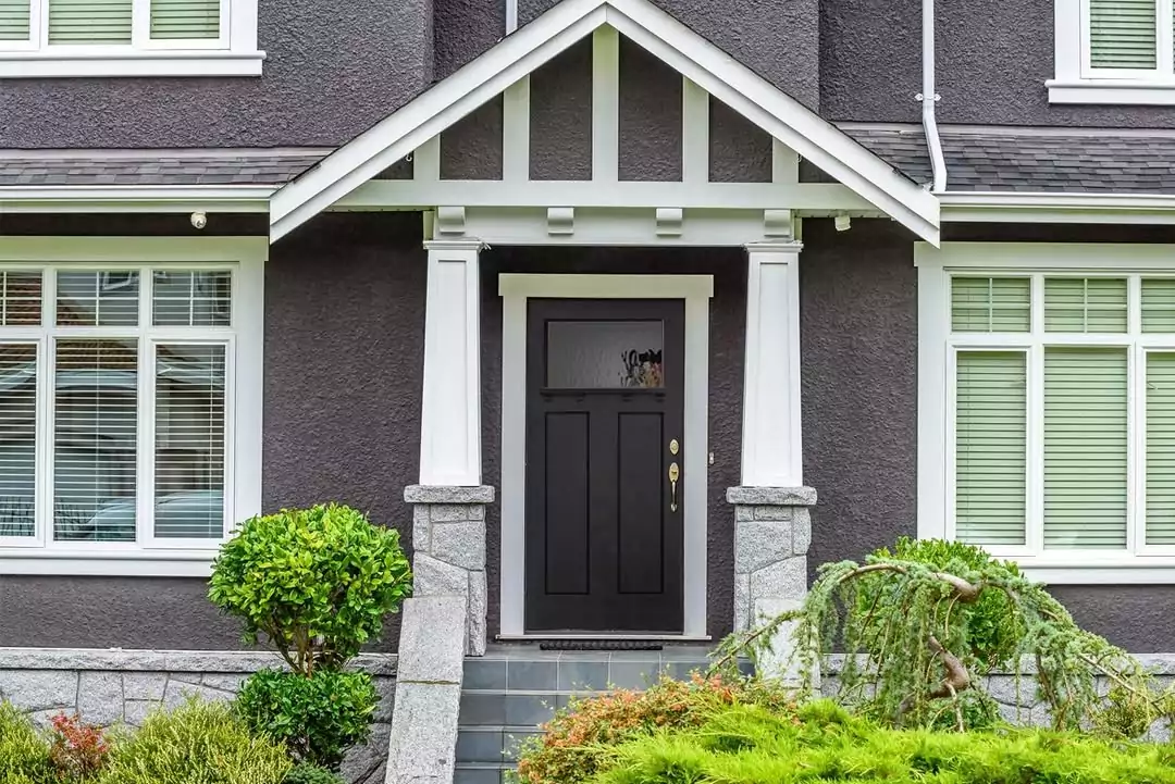 <h3>Durable Finishes Tested for Long-Term Climate Performance</h3>